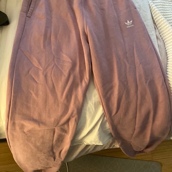 sweatpants - Picture 1 of 4